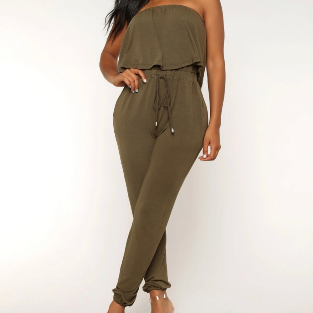 Comfy olive pull-up jumpsuit, small, NWT